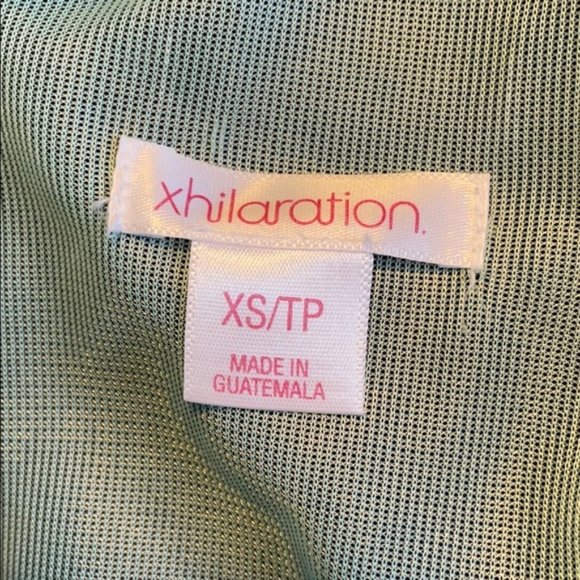 Navy + Seafoam Lace Top w/ Peplum - Picture 2 of 4